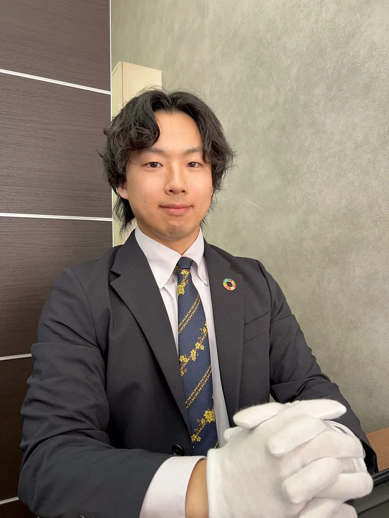 スタッフ写真：山崎 圭太